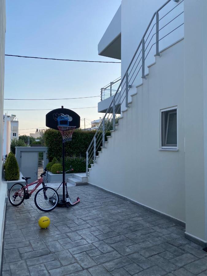 Airport Tk Luxury Home Artemida  Exterior photo